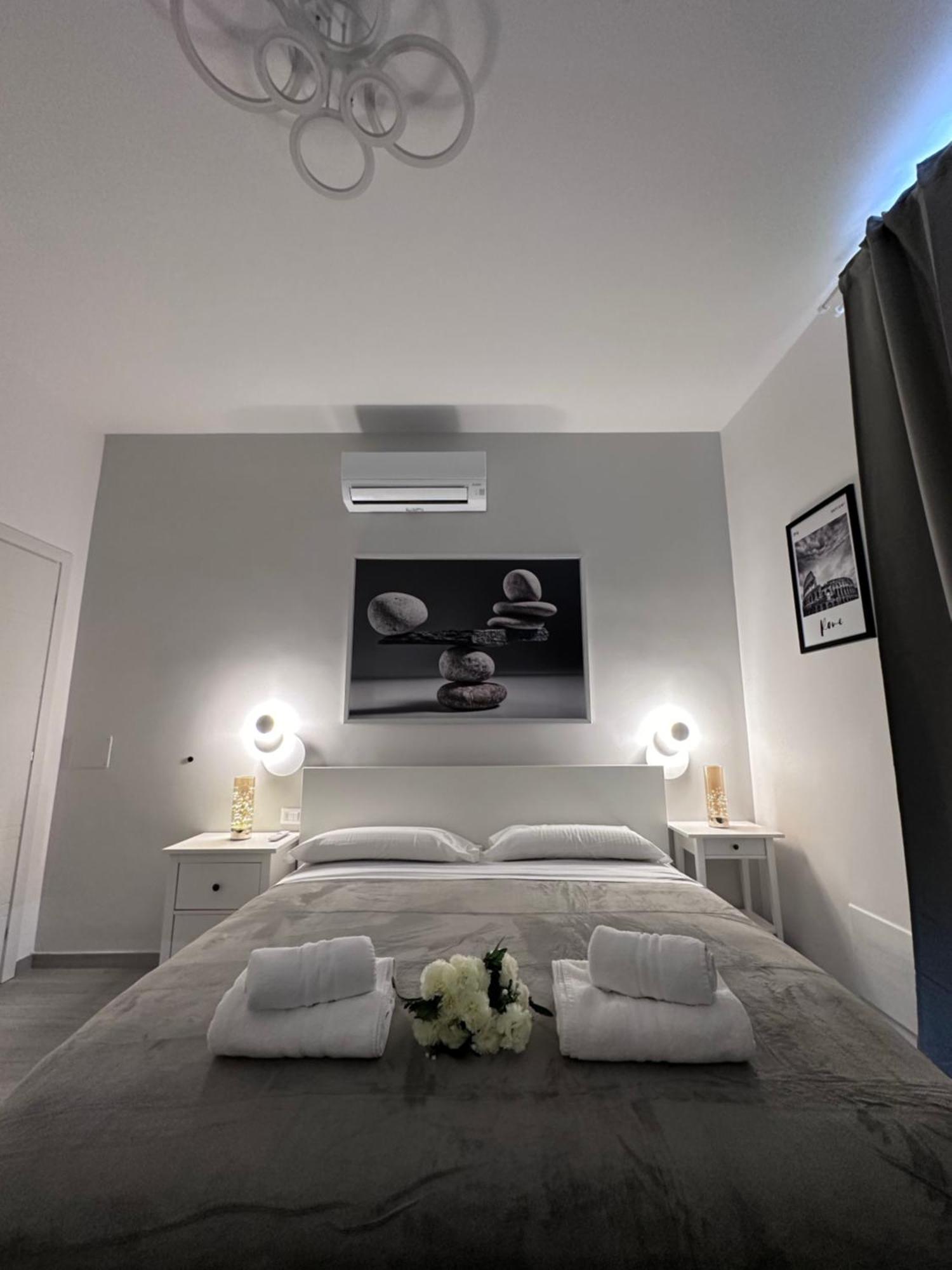 Roma Centro Softrooms Guest House Affittacamere Экстерьер фото