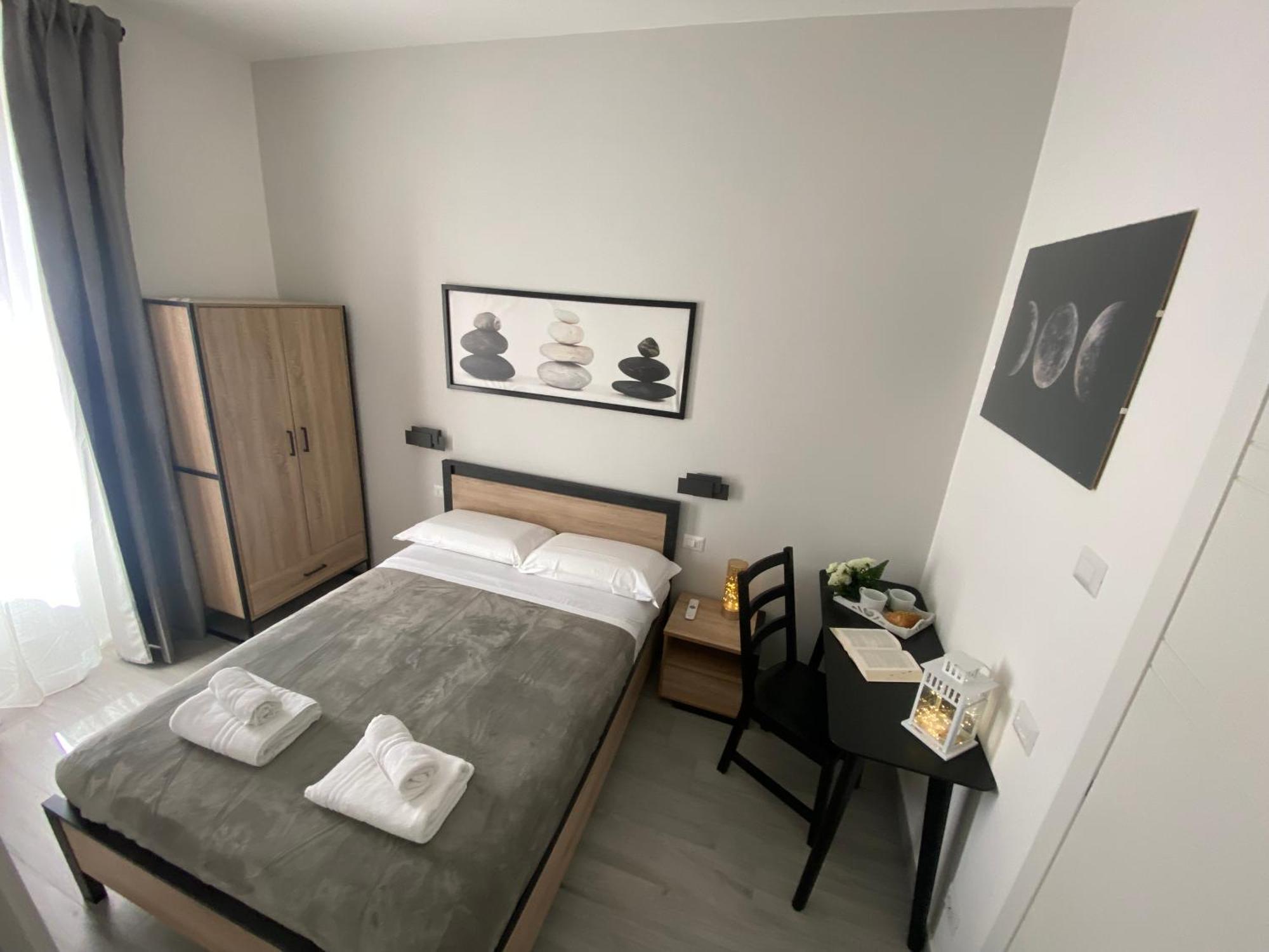 Roma Centro Softrooms Guest House Affittacamere Экстерьер фото