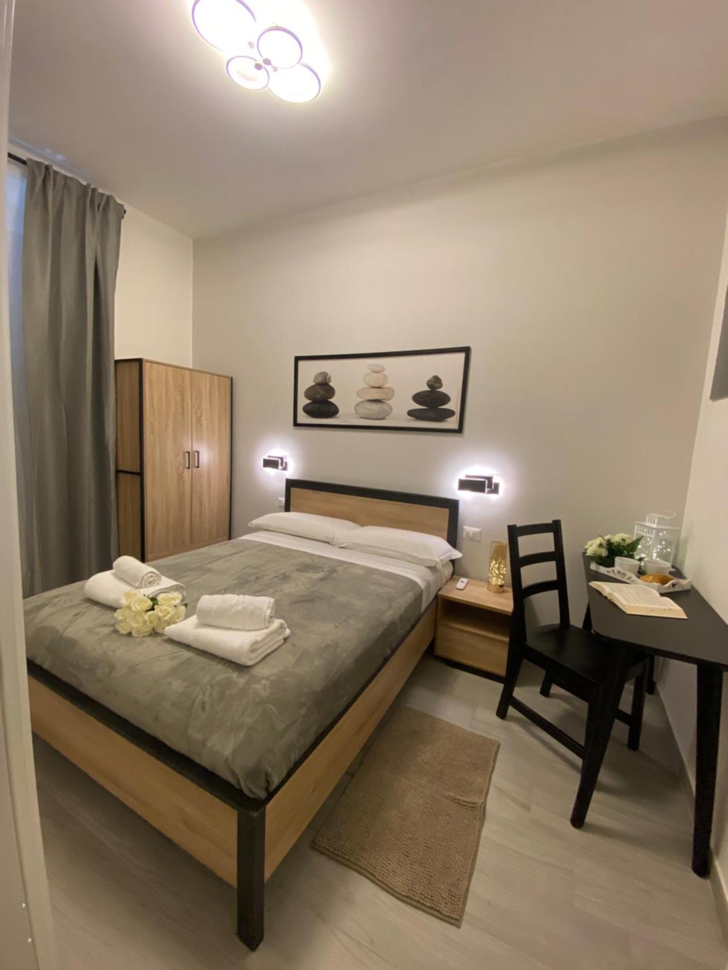 Roma Centro Softrooms Guest House Affittacamere Экстерьер фото