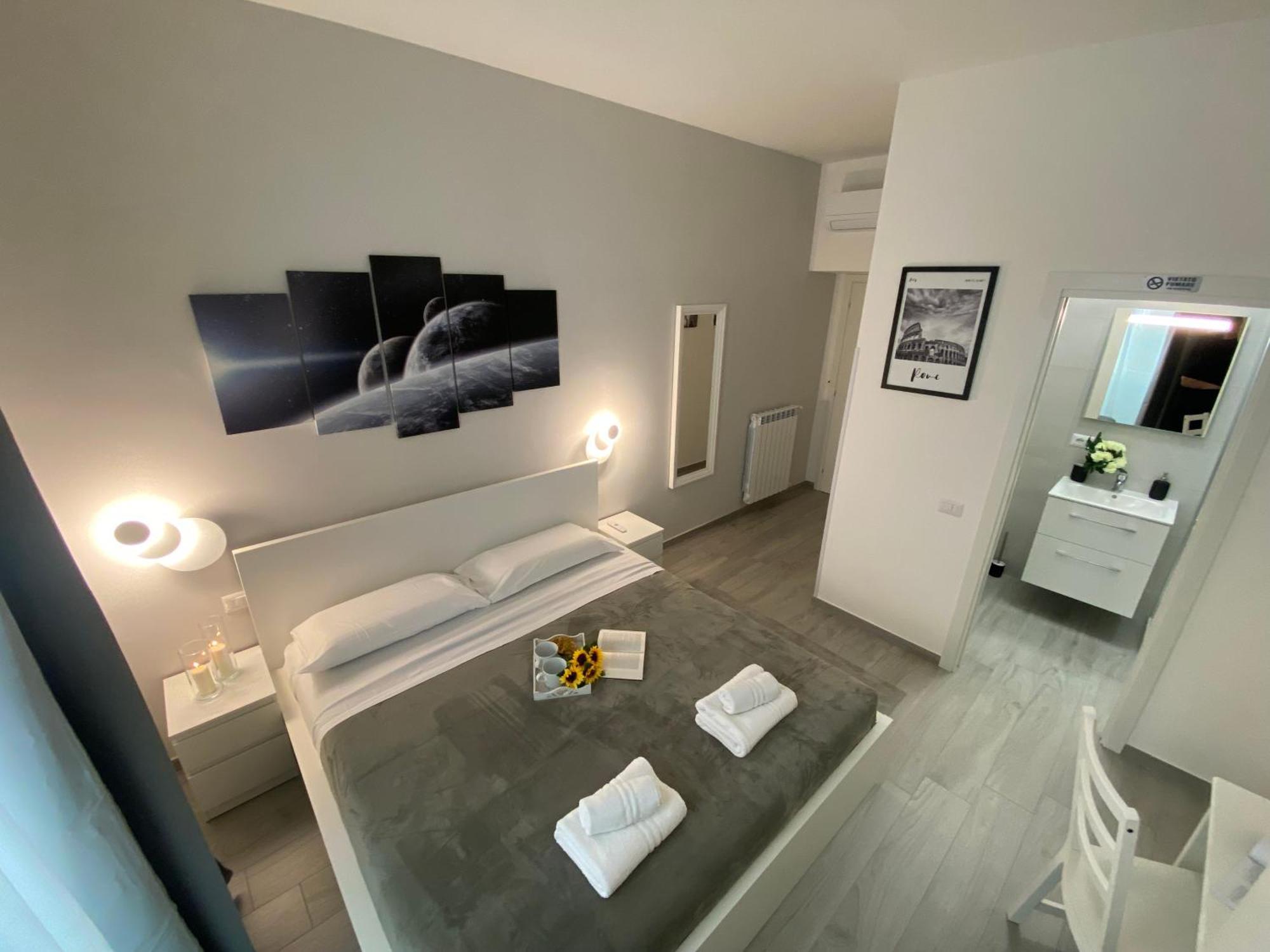 Roma Centro Softrooms Guest House Affittacamere Экстерьер фото