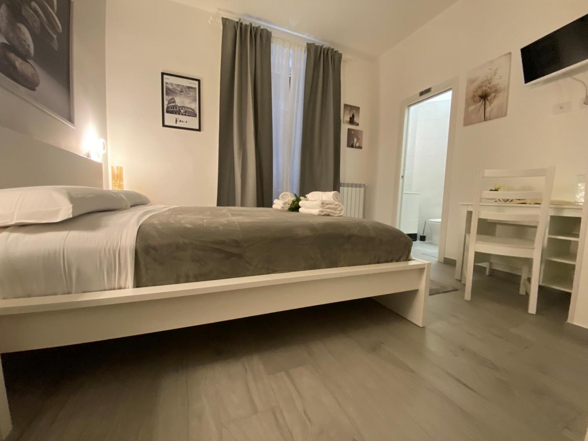 Roma Centro Softrooms Guest House Affittacamere Экстерьер фото