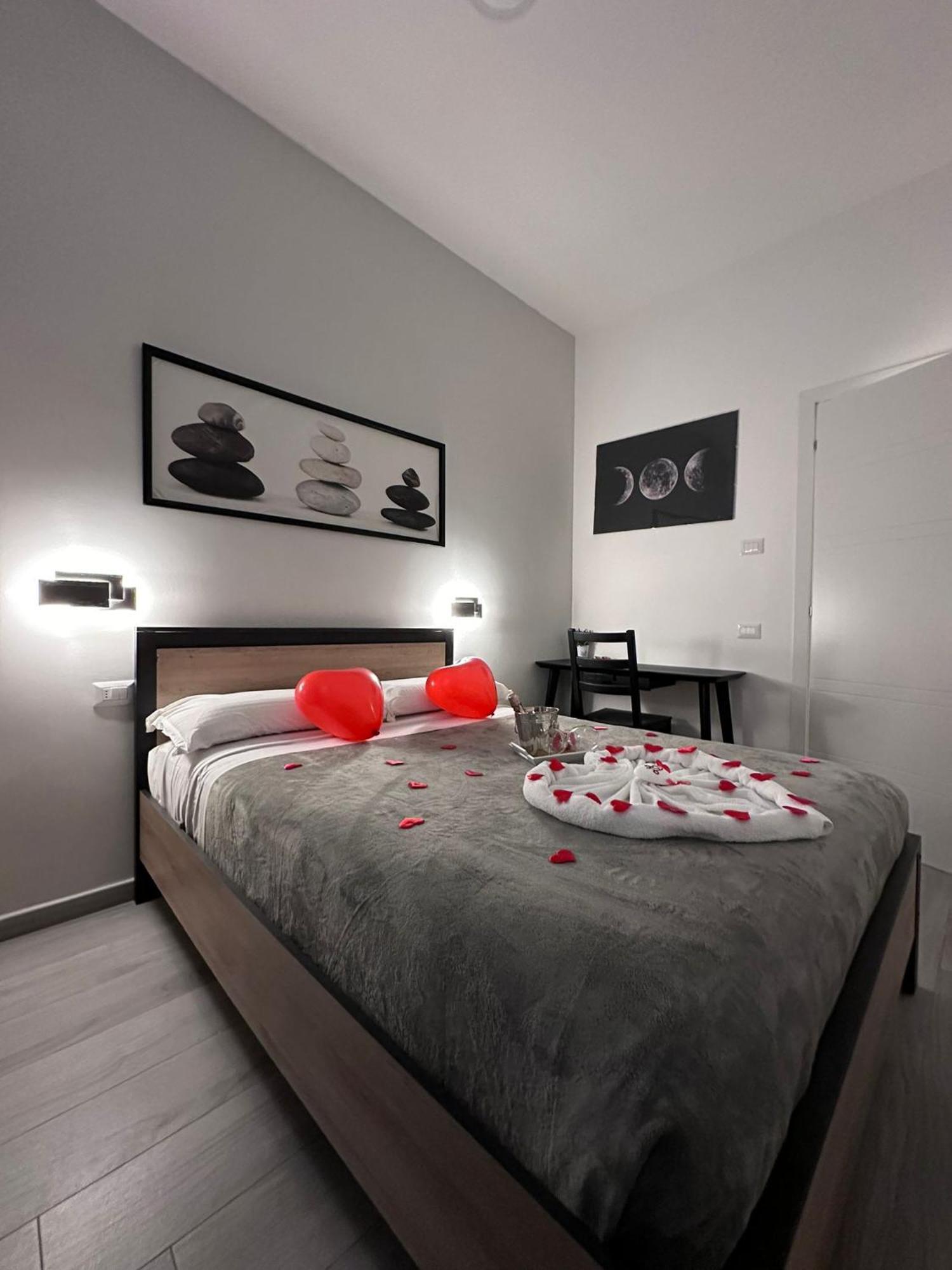 Roma Centro Softrooms Guest House Affittacamere Экстерьер фото