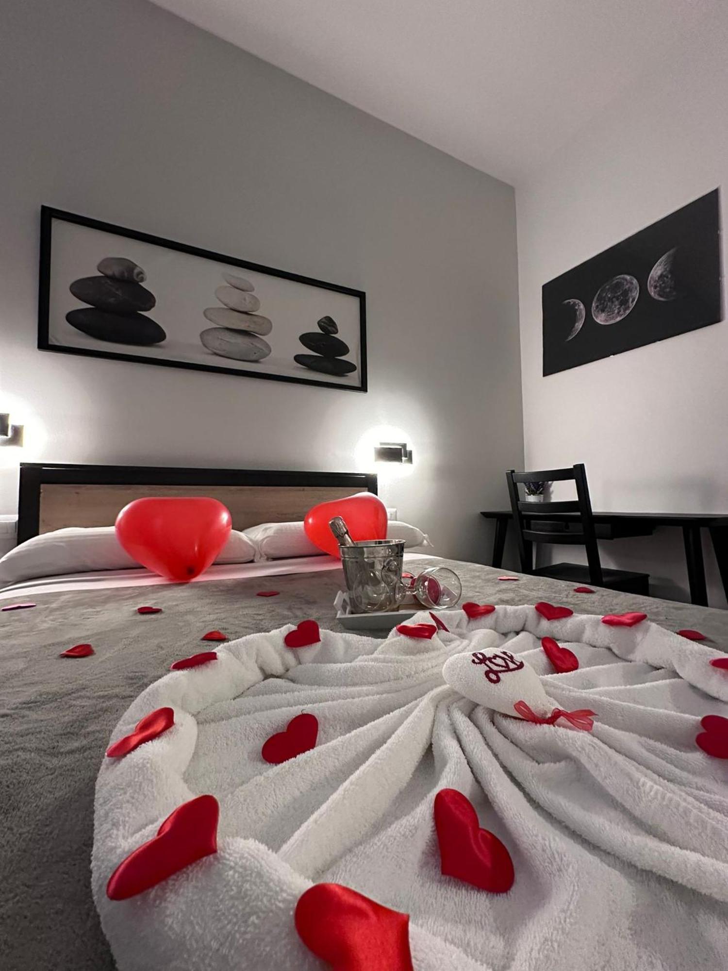 Roma Centro Softrooms Guest House Affittacamere Экстерьер фото